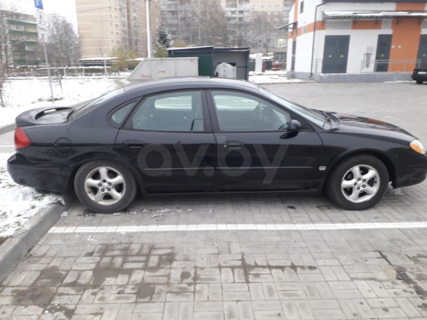 Ford Taurus IV, 2000 г.