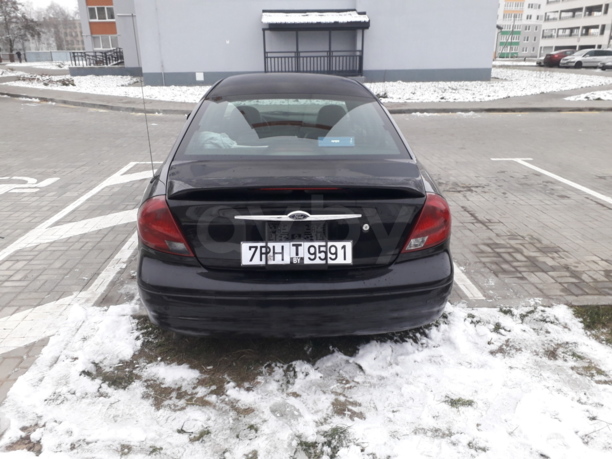 Ford Taurus IV, 2000 г.