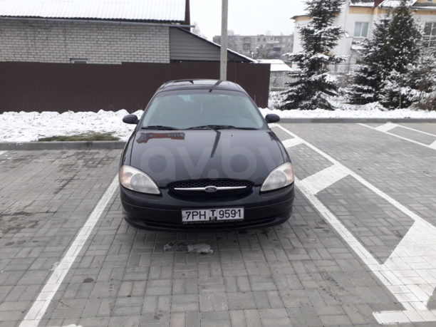 Ford Taurus IV, 2000 г.