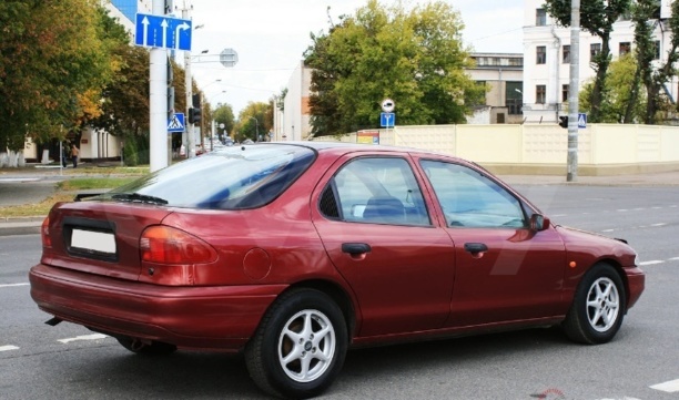 Ford Mondeo I, 1996 г.
