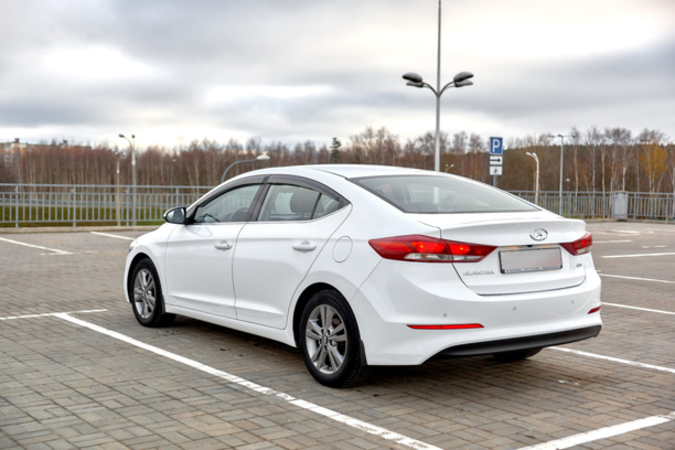 Hyundai Elantra AD, 2016 г.
