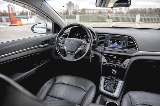 Hyundai Elantra AD, 2016 г.