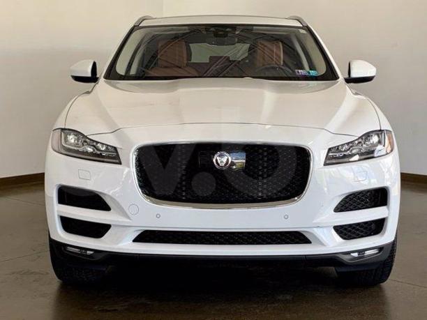 Jaguar F-Pace, 2017 г.