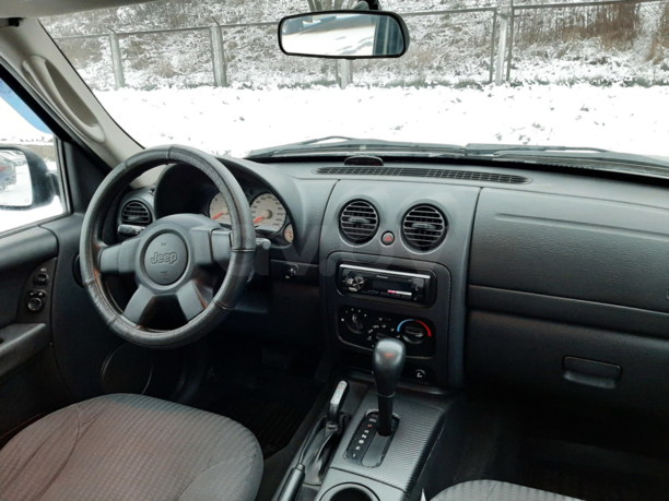 Jeep Cherokee KJ, 2003 г.