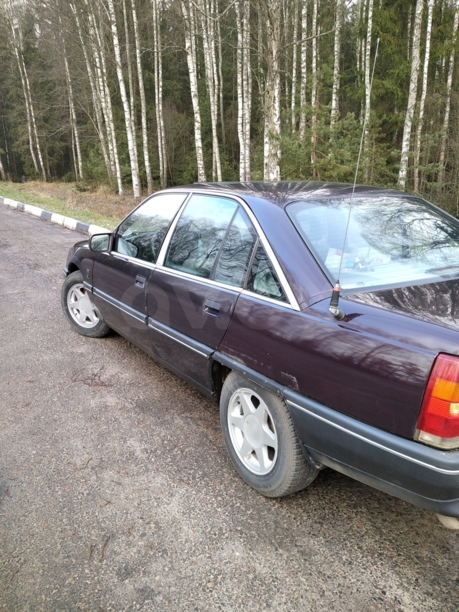 Opel Omega A, 1990 г.
