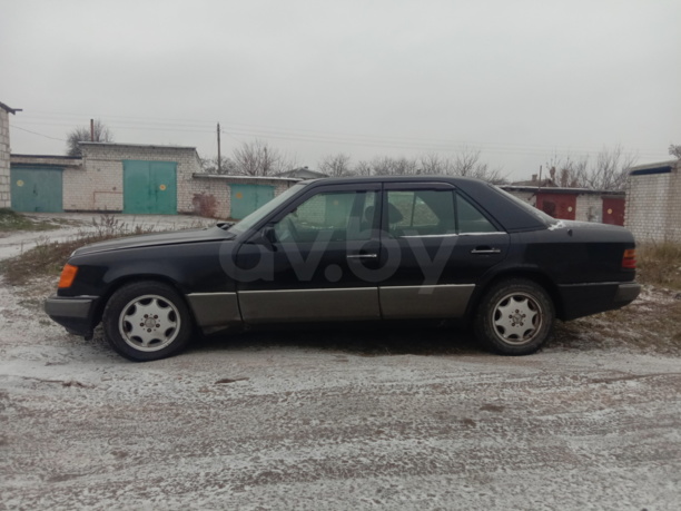 Mercedes-Benz E-Класс W124, S124, C124, A124, 1989 г.