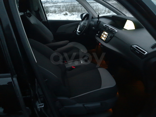 Citroen C4 Grand Picasso II, 7 мест, 2016 г.