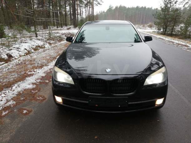 BMW 7 серия F02 (Long), 2009 г.