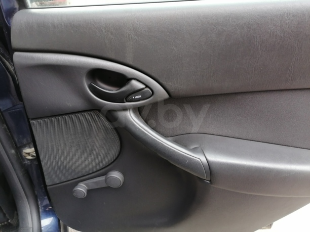 Ford Focus I · Рестайлинг, 2002 г.