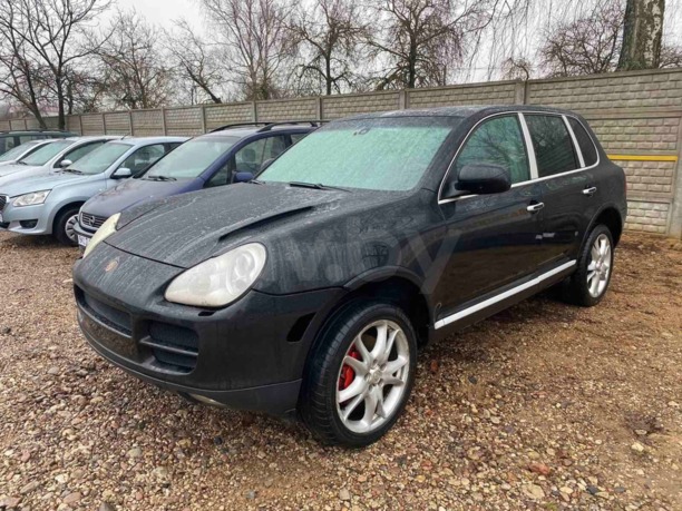 Porsche Cayenne 955, 2003 г.