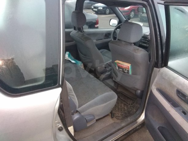 Toyota Picnic, 7 мест, 1998 г.