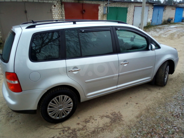 Volkswagen Touran I, 5 мест, 2005 г.