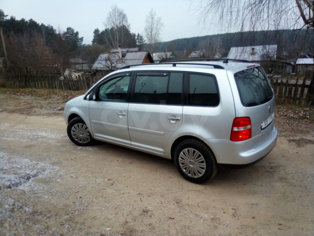Volkswagen Touran I, 5 мест, 2005 г.