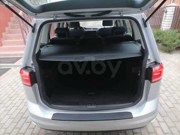 Volkswagen Touran III, 5 мест, 2016 г.