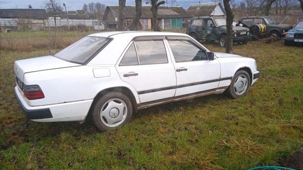 Mercedes-Benz E-Класс W124, S124, C124, A124, 1985 г.
