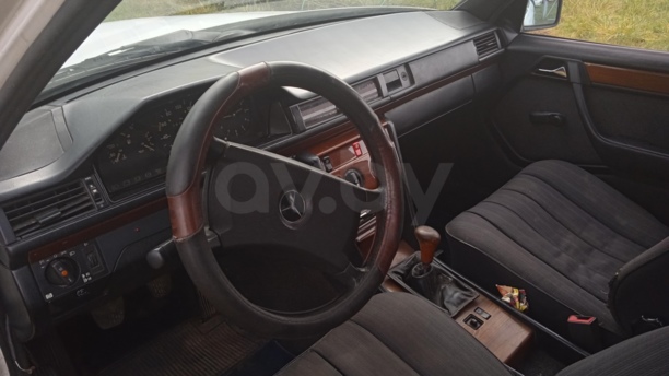 Mercedes-Benz E-Класс W124, S124, C124, A124, 1985 г.
