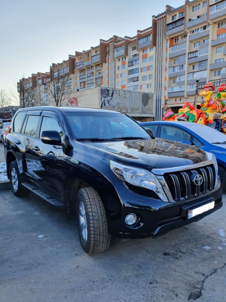 Toyota Land Cruiser Prado J150 · Рестайлинг, 5 мест, 2015 г.