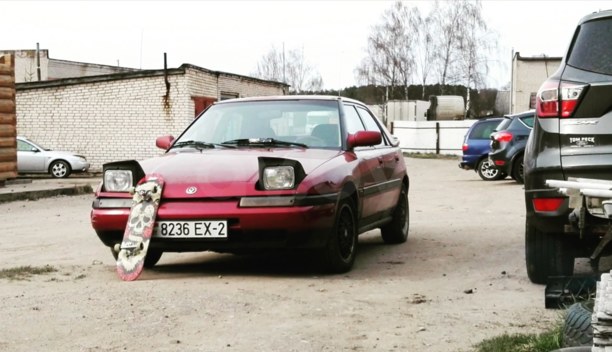 Mazda 323F, 1993 г.