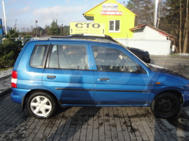 Mazda Demio DW, 1998 г.