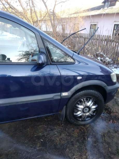 Opel Zafira A, 2001 г.