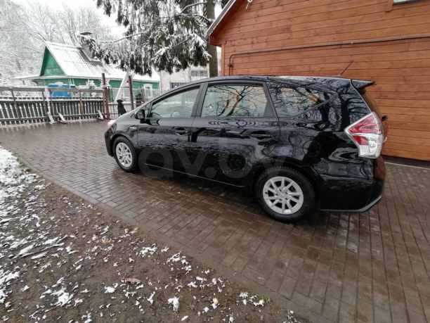 Toyota Prius V(+) ZVW40/41 · Рестайлинг, 2015 г.