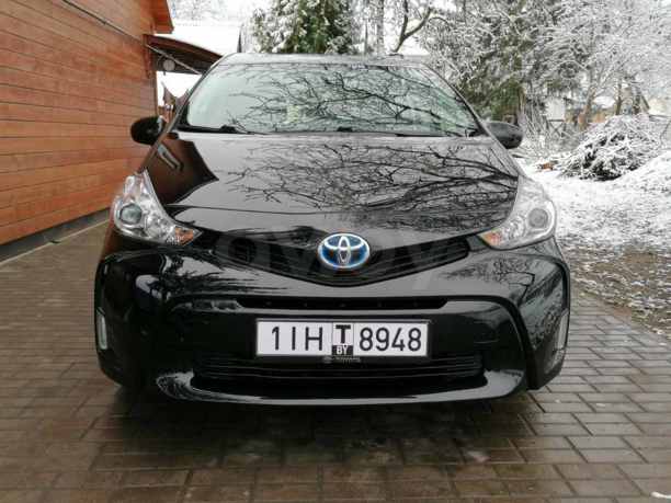 Toyota Prius V(+) ZVW40/41 · Рестайлинг, 2015 г.