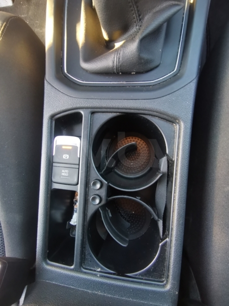 Volkswagen Touran III, 5 мест, 2016 г.