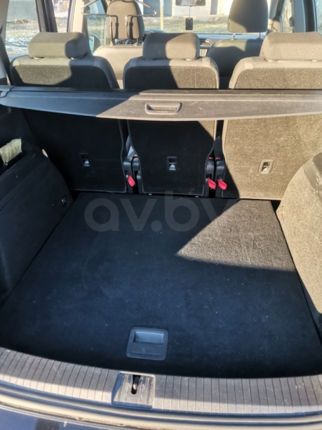 Volkswagen Touran III, 5 мест, 2016 г.