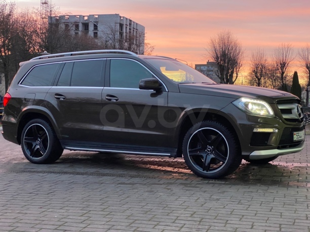 Mercedes-Benz GL-Класс X166, 7 мест, 2015 г.