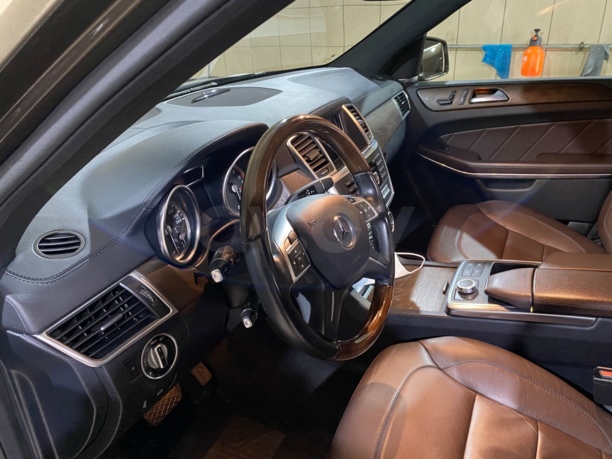 Mercedes-Benz GL-Класс X166, 7 мест, 2015 г.