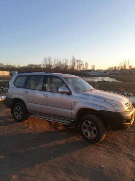 Toyota Land Cruiser Prado J120, 7 мест, 2007 г.