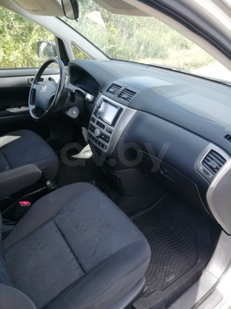 Toyota Avensis Verso I · Рестайлинг, 2003 г.