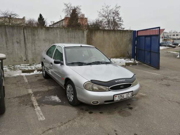 Ford Mondeo II, 1998 г.