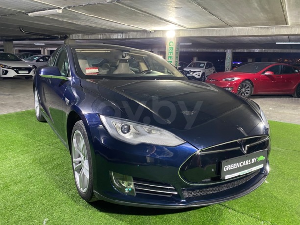 Tesla Model S I, 2013 г.