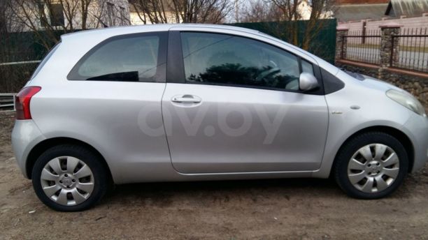 Toyota Yaris II (XP9), 2006 г.