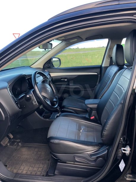 Mitsubishi Outlander III, 5 мест, 2013 г.
