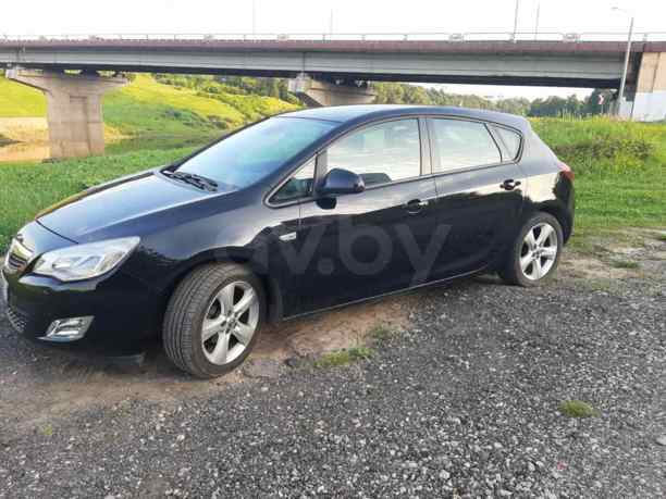 Opel Astra J, 2010 г.