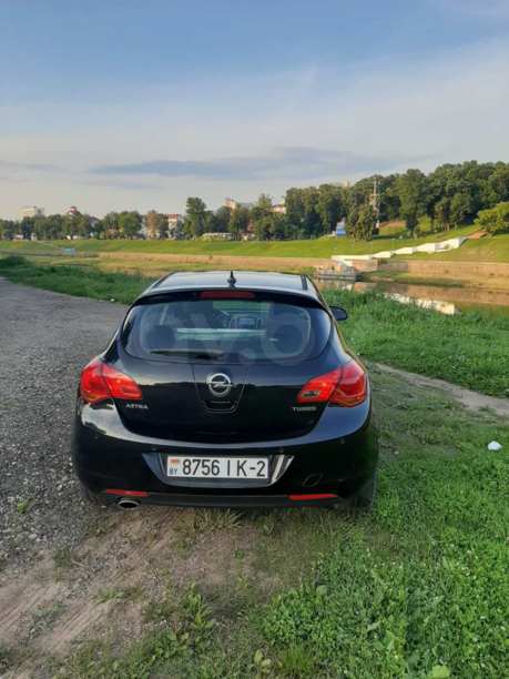 Opel Astra J, 2010 г.