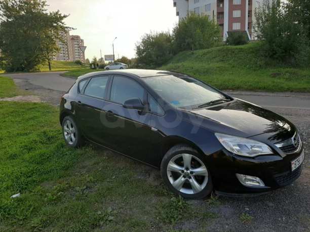 Opel Astra J, 2010 г.
