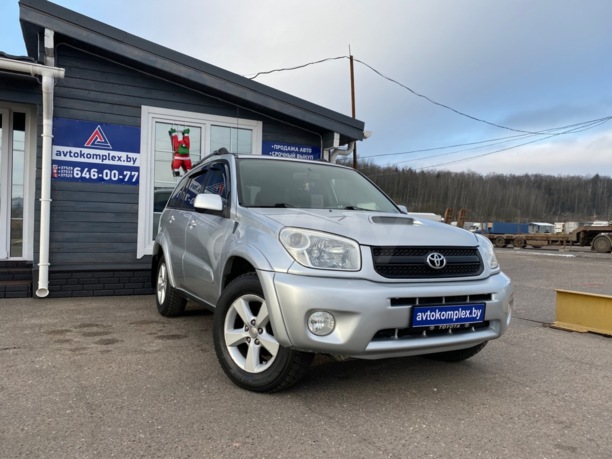 Toyota RAV4 II (XA20) · Рестайлинг, 5 мест, 2004 г.