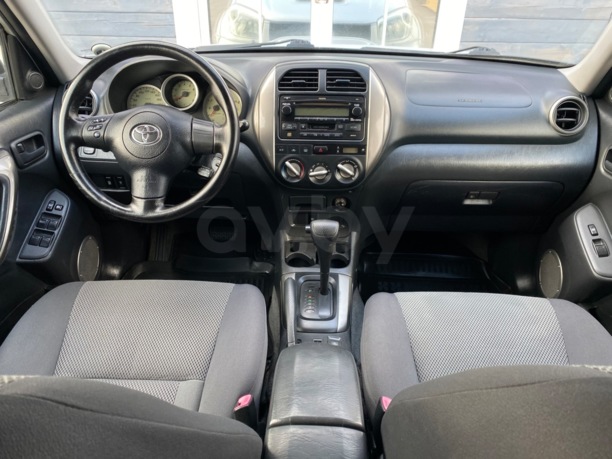 Toyota RAV4 II (XA20) · Рестайлинг, 5 мест, 2004 г.