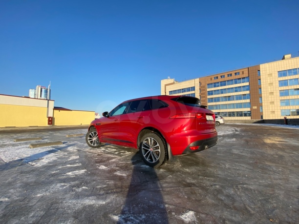 Jaguar F-Pace, 2016 г.