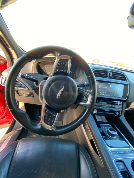 Jaguar F-Pace, 2016 г.
