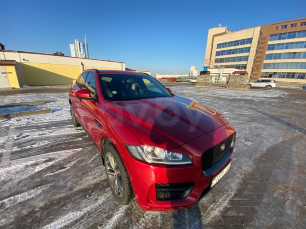 Jaguar F-Pace, 2016 г.