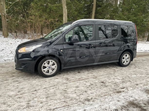 Ford Tourneo Connect II, 5 мест, 2015 г.