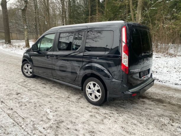 Ford Tourneo Connect II, 5 мест, 2015 г.
