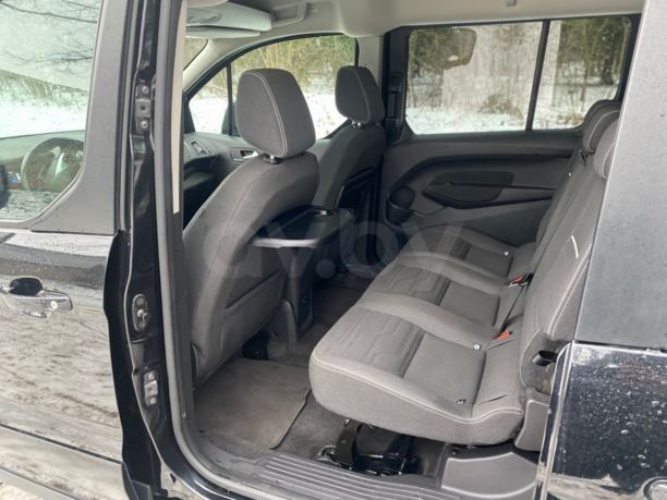 Ford Tourneo Connect II, 5 мест, 2015 г.