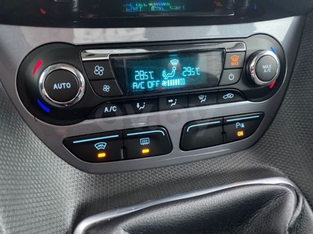 Ford Tourneo Connect II, 5 мест, 2015 г.