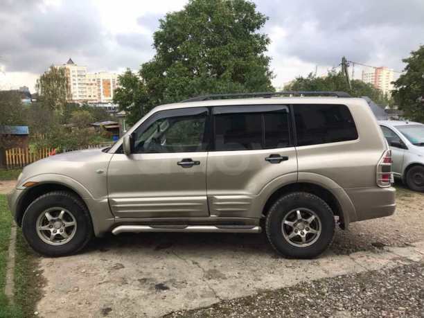 Mitsubishi Montero III, 2000 г.