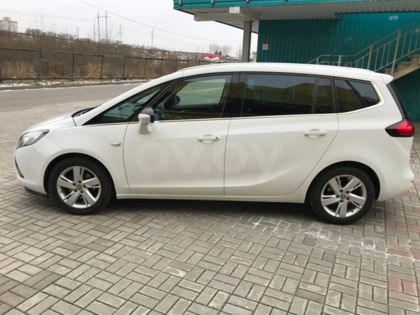 Opel Zafira C, 2015 г.